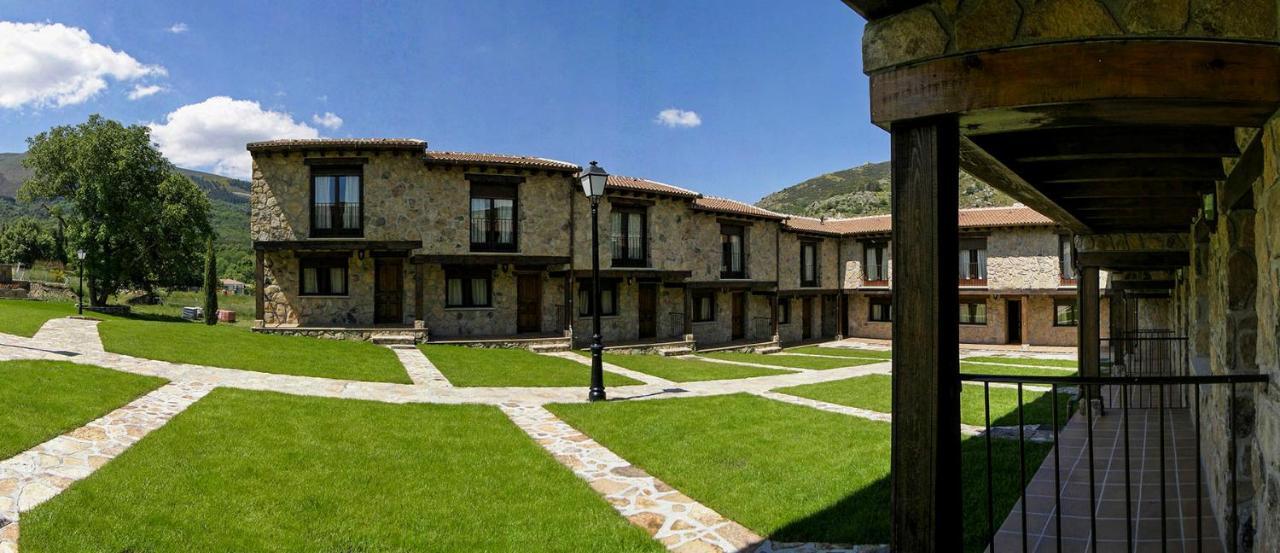 Hotel Ribera Del Corneja Navacepedilla de Corneja Exterior photo